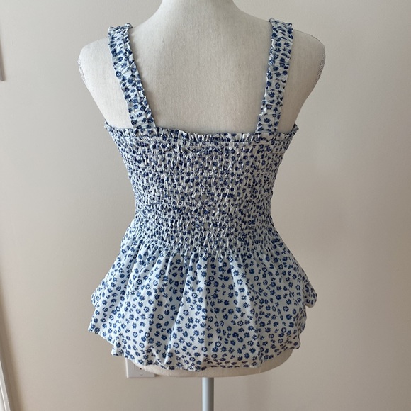 Gap top! - Picture 6 of 8